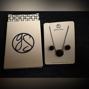 Gemma Simone Black Pendant Necklace – New in Box, Never Worn